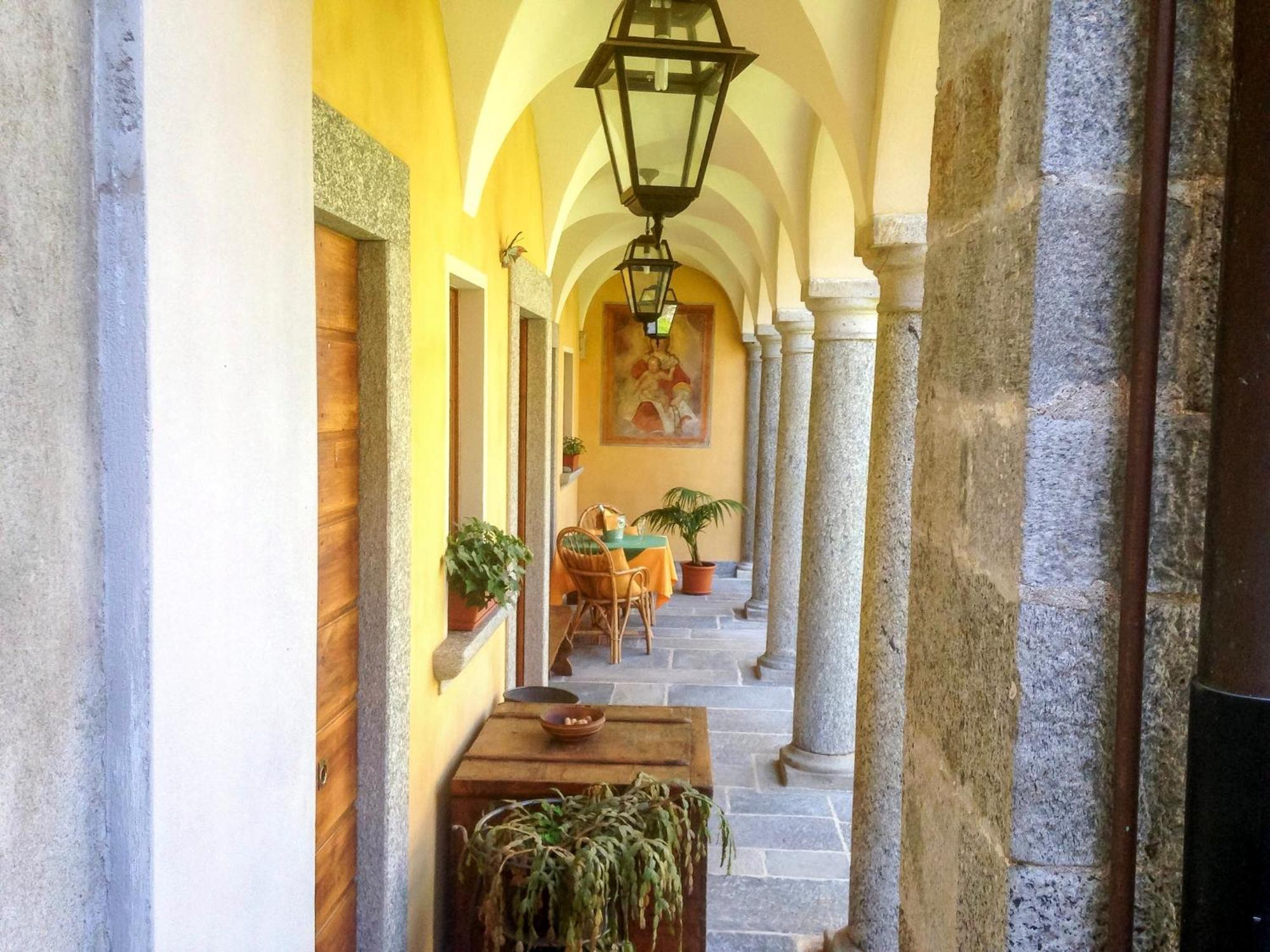 Casa Borgo Appartement Cannobio Buitenkant foto